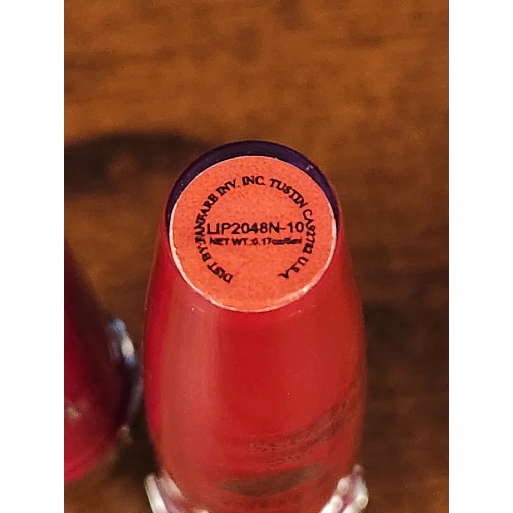 2 Amuse Long Lasting Lip Gloss Set
